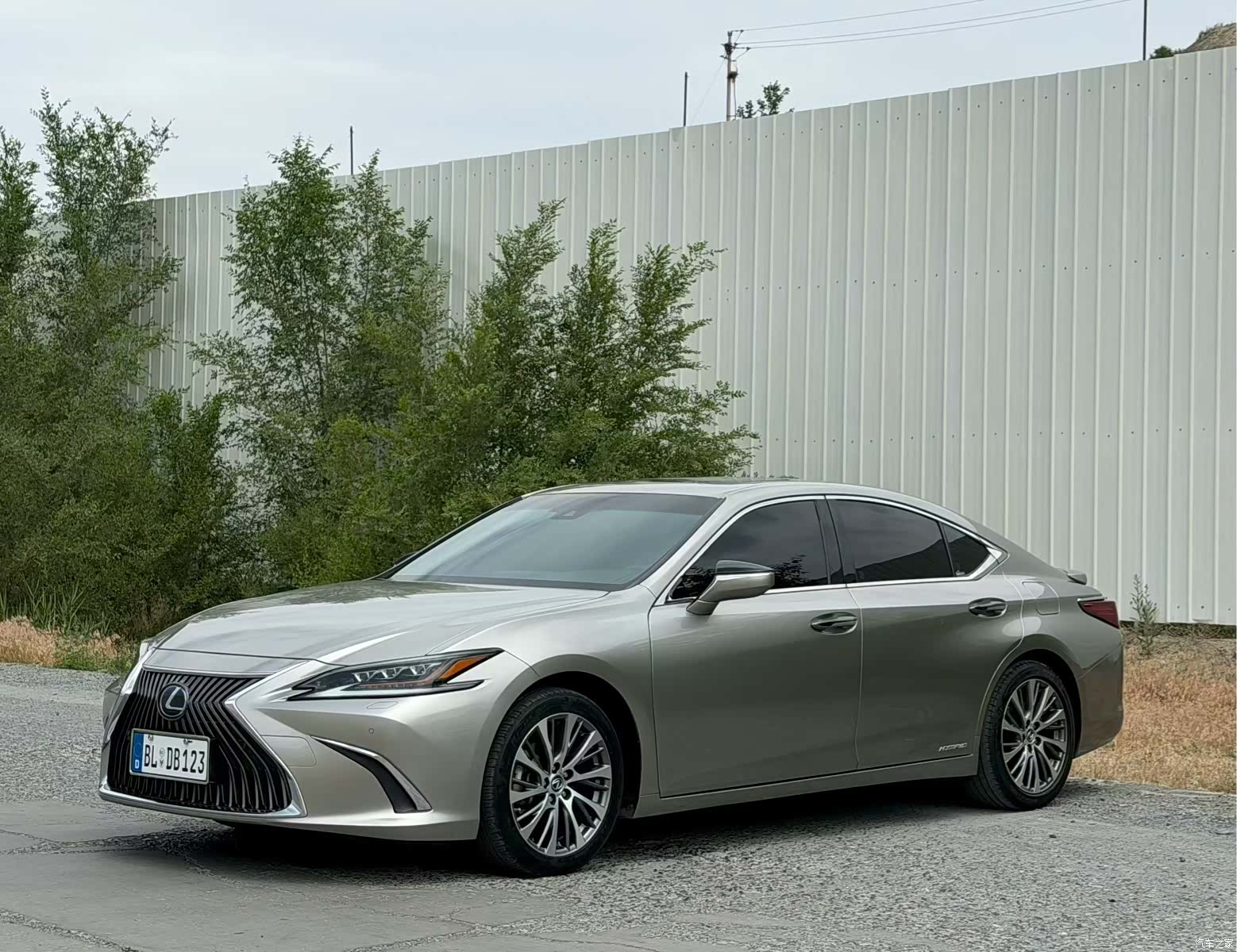Lexus ES, 2019 1