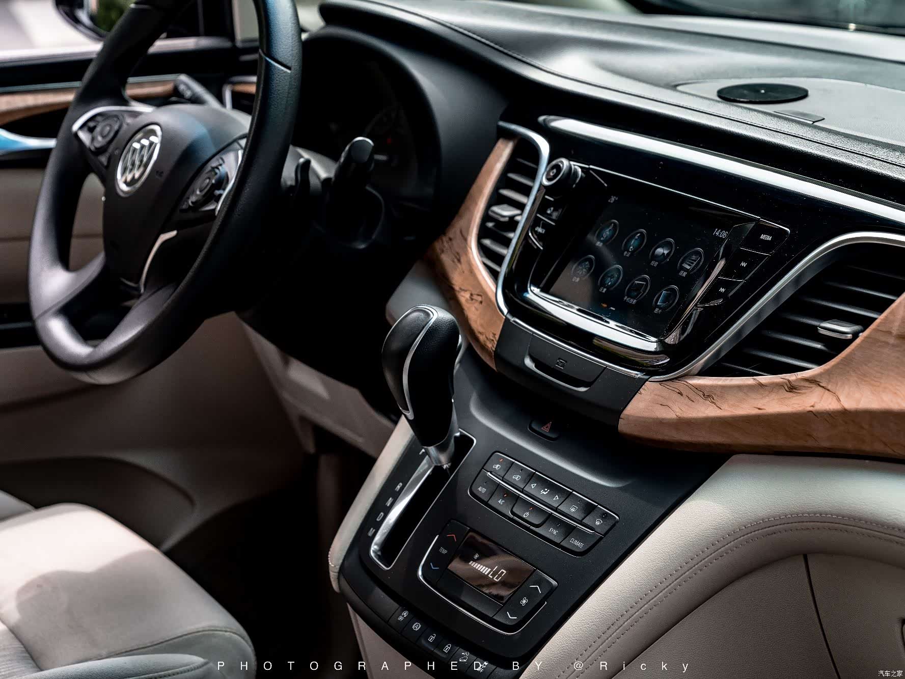 Buick GL8, 2019 8