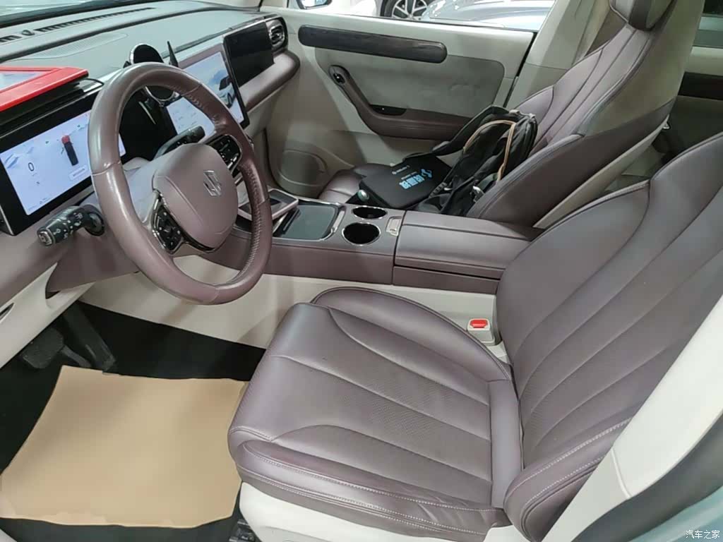 Leapmotor C11, 2022 15