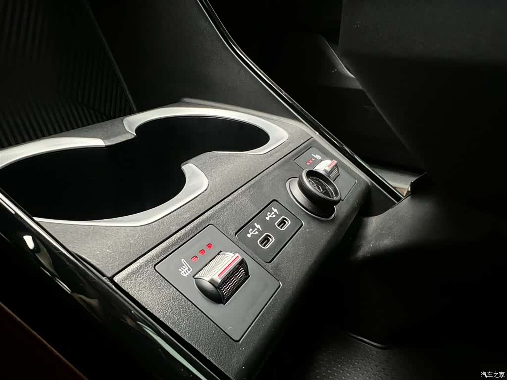 BMW X1, 2023 11