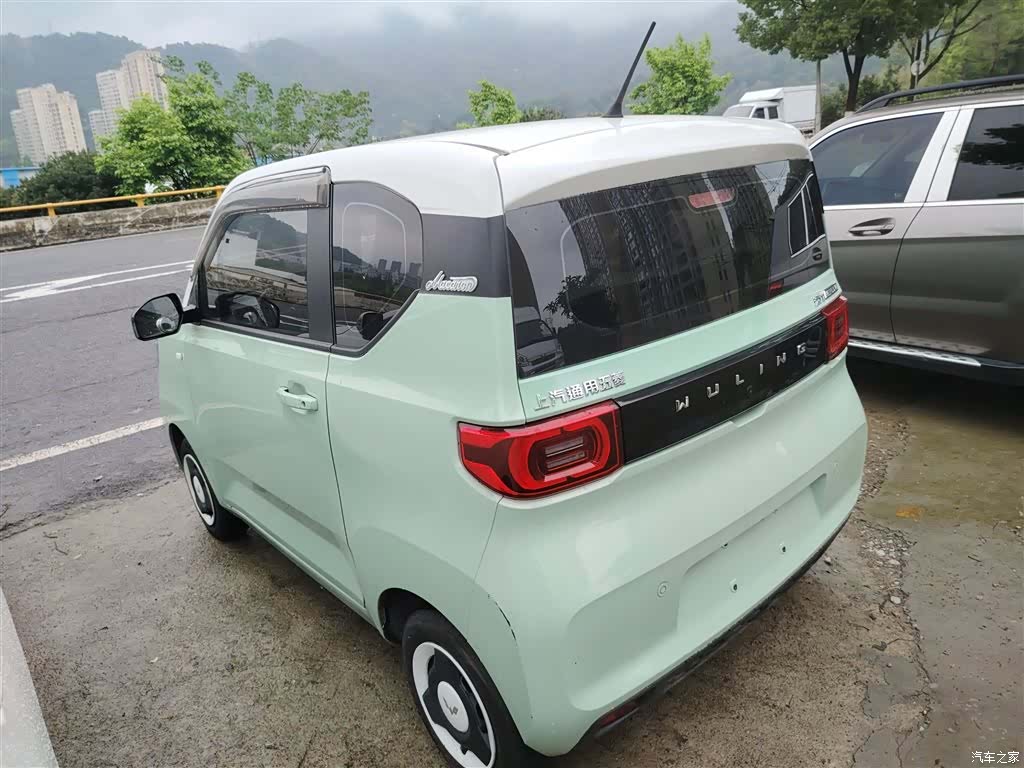 Wuling MINIEV, 2022 все фото