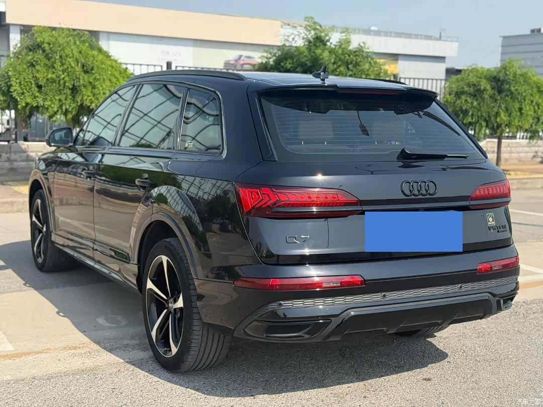 Audi Q7, 2020 4