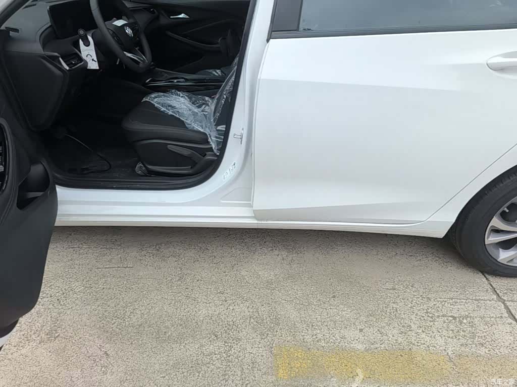 Buick Verano, 2026 22