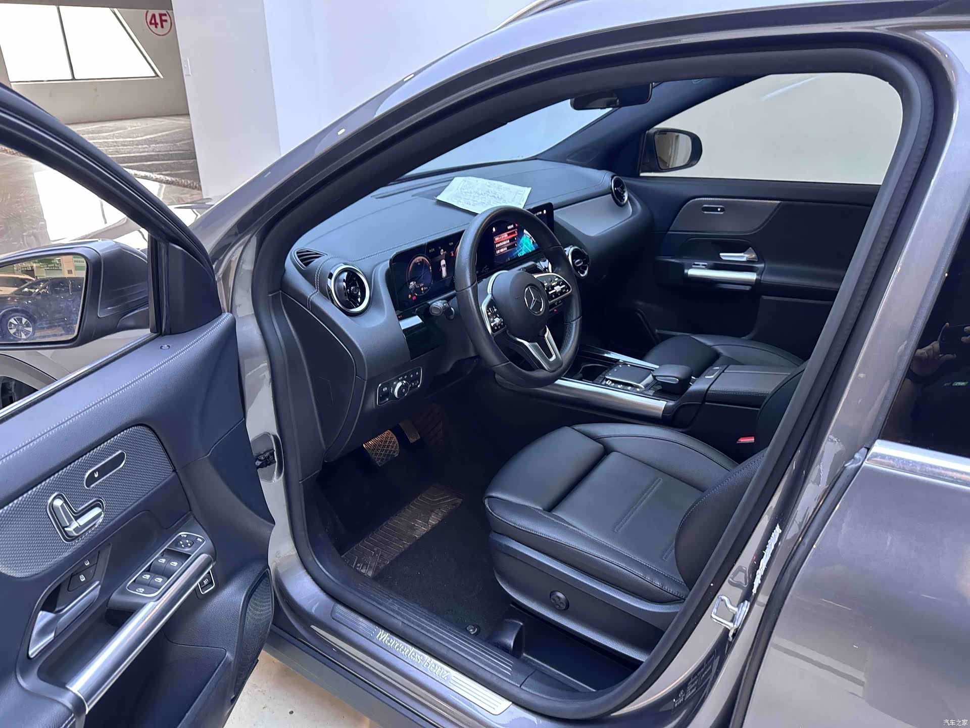Mercedes-Benz GLA, 2021 8