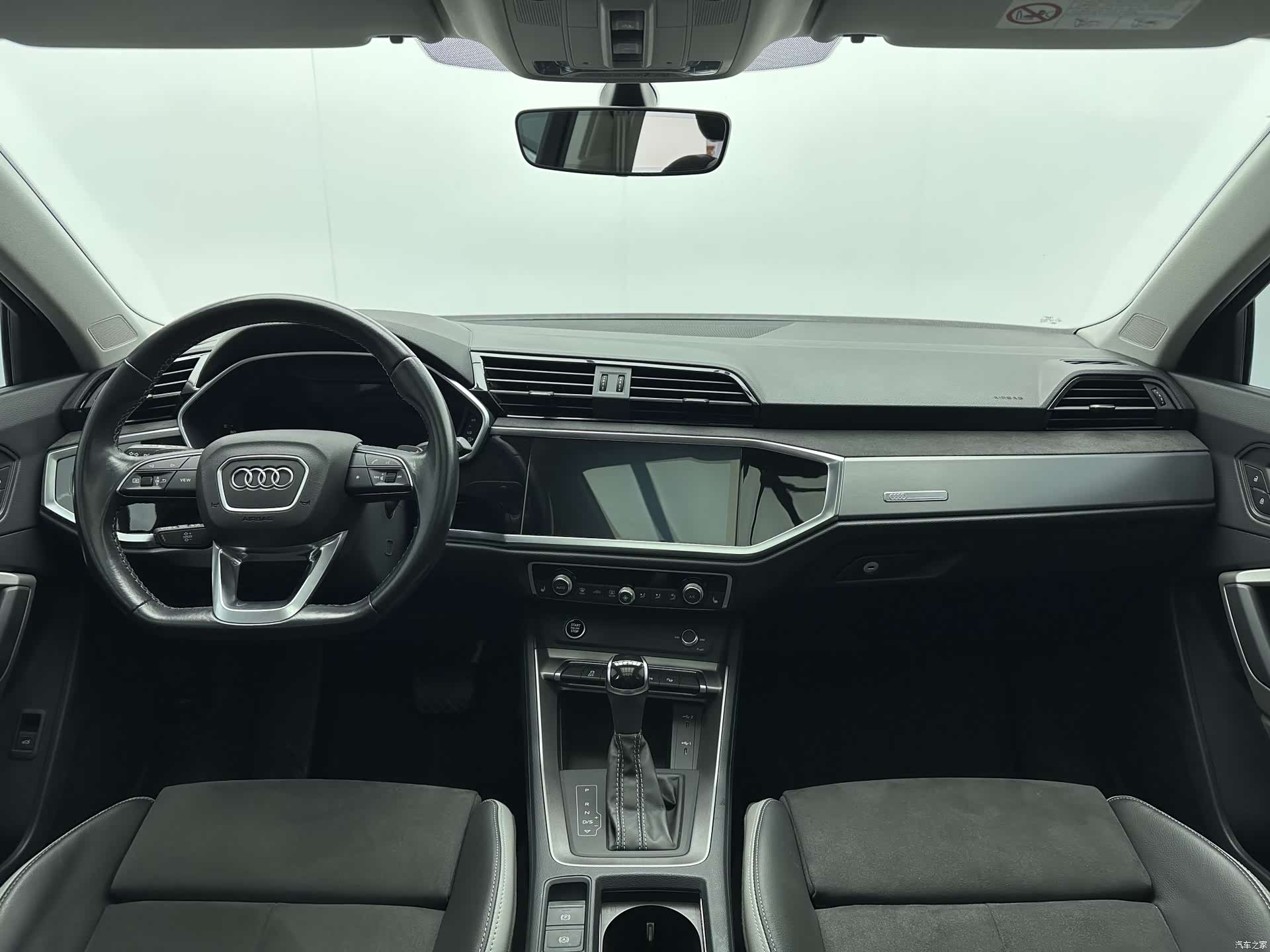 Audi Q3, 2022 7
