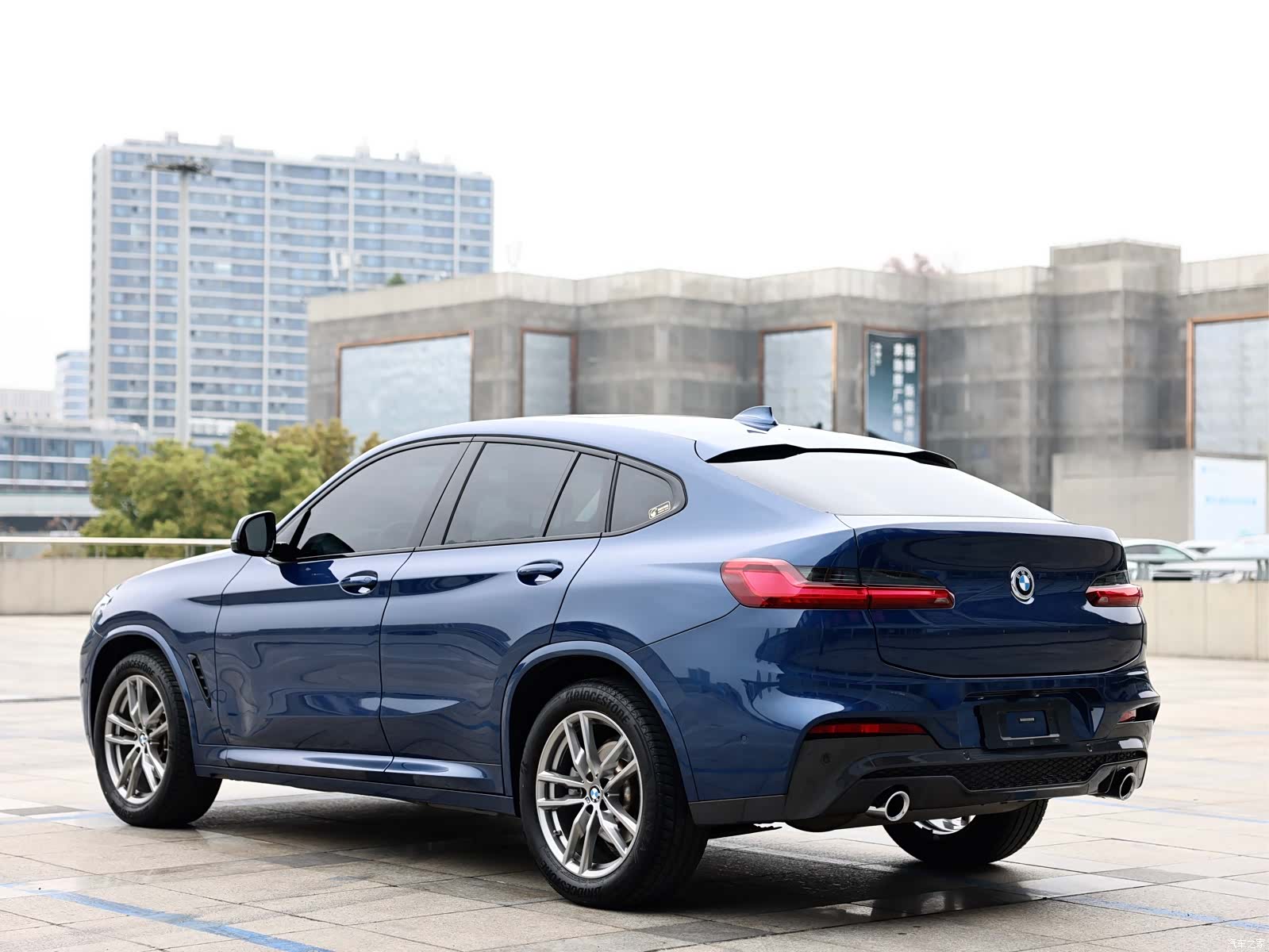 BMW X4, 2021 все фото