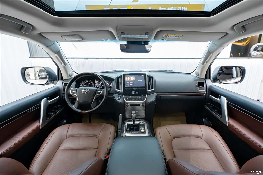 Toyota Land Cruiser, 2019 12