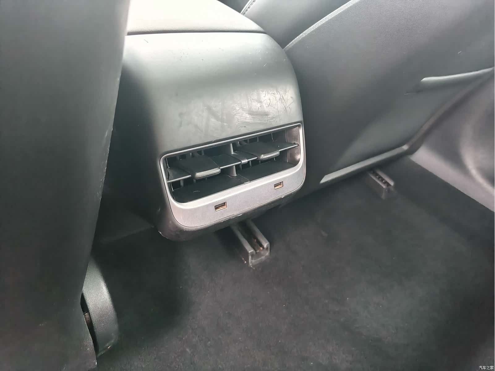 Tesla Model 3, 2019 10