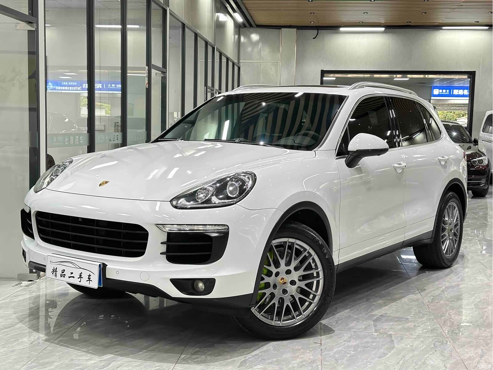 Porsche Cayenne, 2015 1