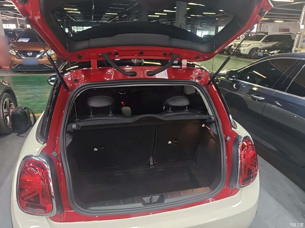 Mini Cooper, 2020 19