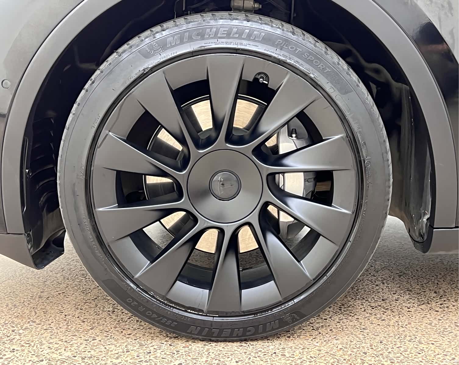Tesla Model Y, 2021 9