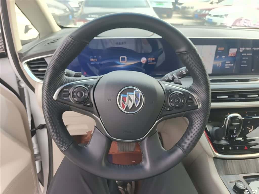 Buick GL8, 2024 11