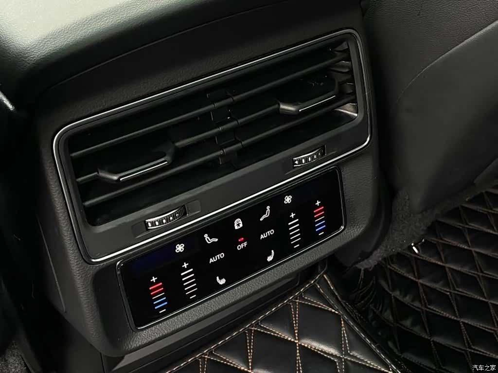Audi Q7, 2021 15
