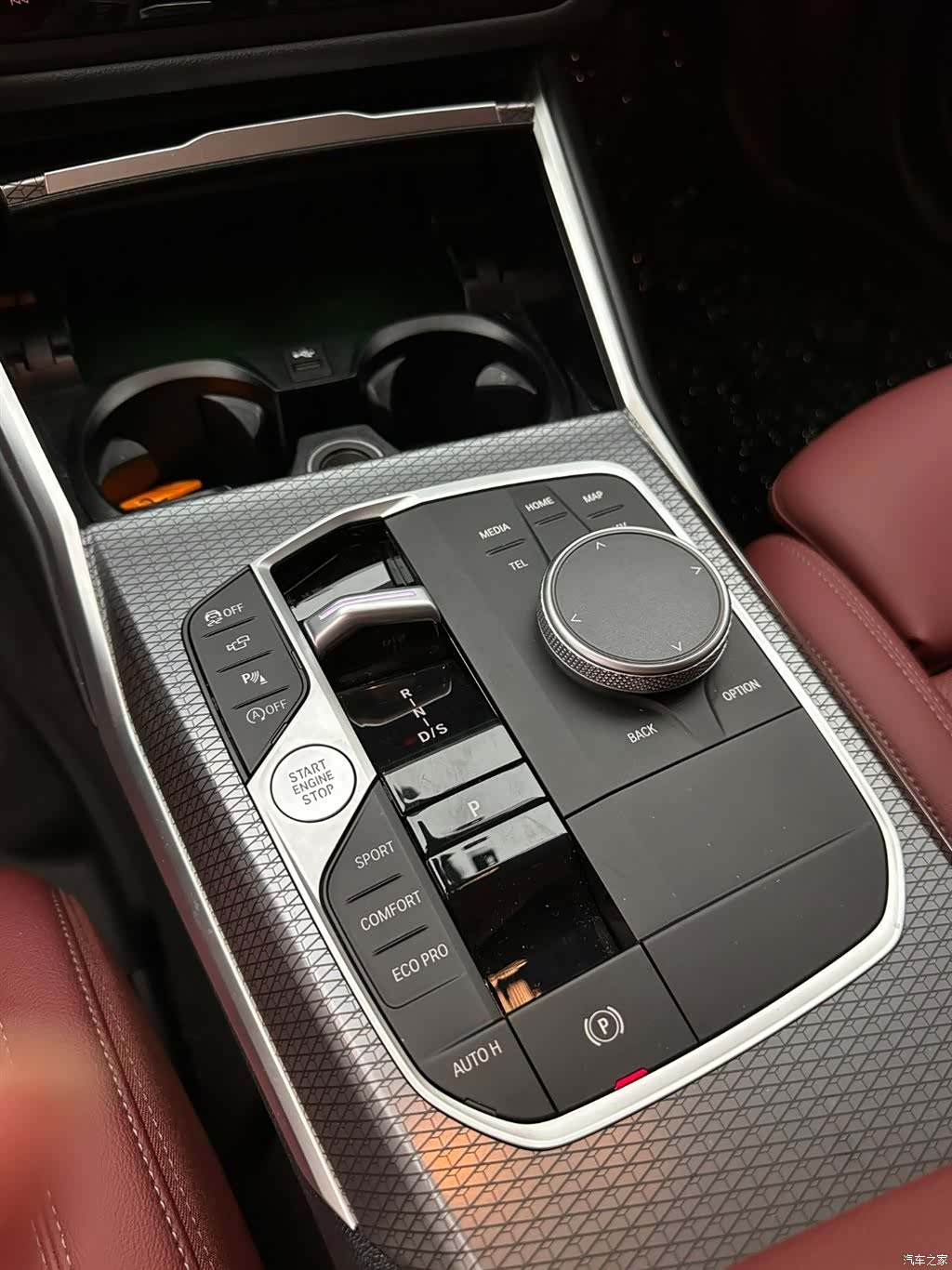 BMW 3 Series, 2025 16