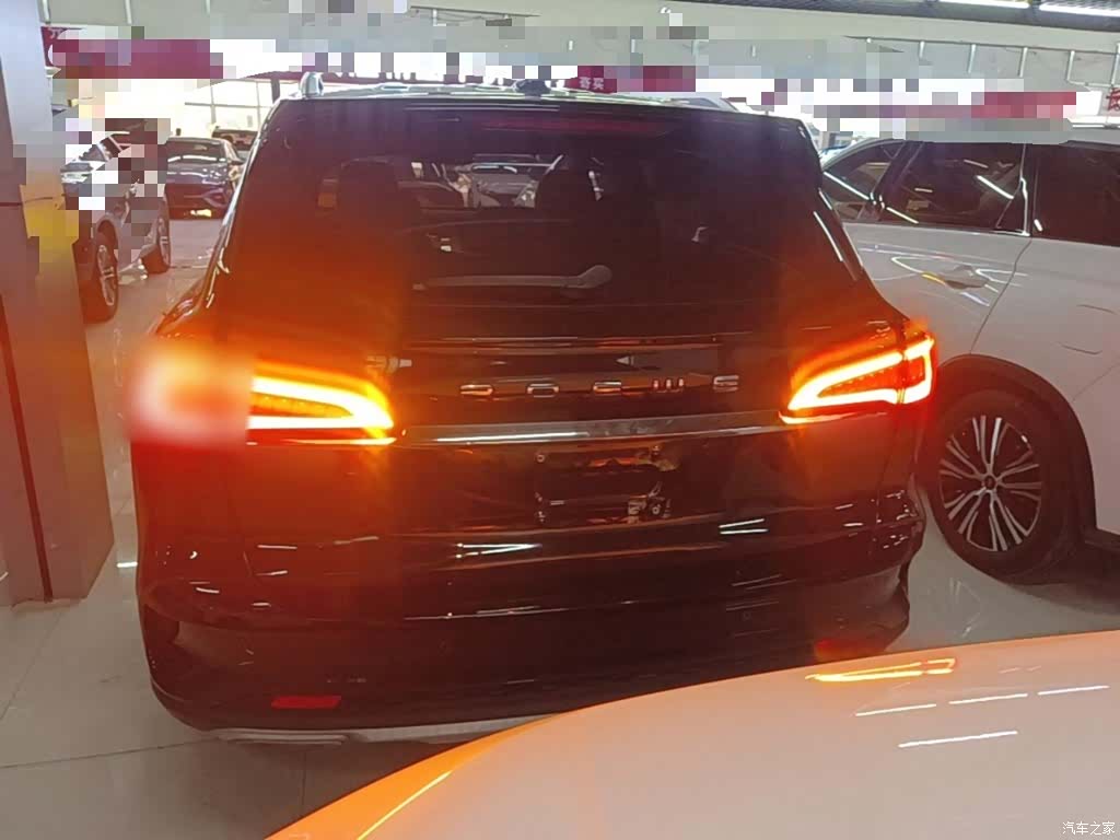 Roewe RX5, 2020 6