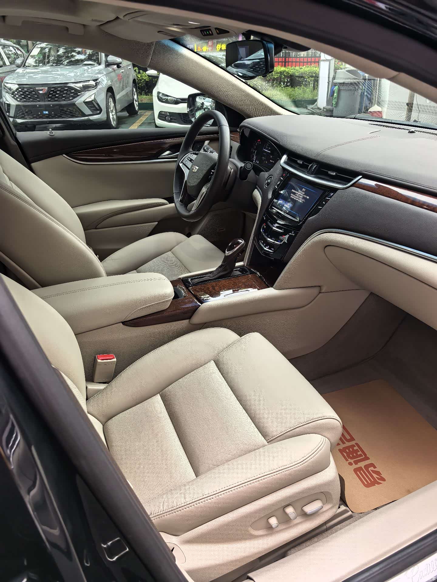 Cadillac XTS, 2017 12