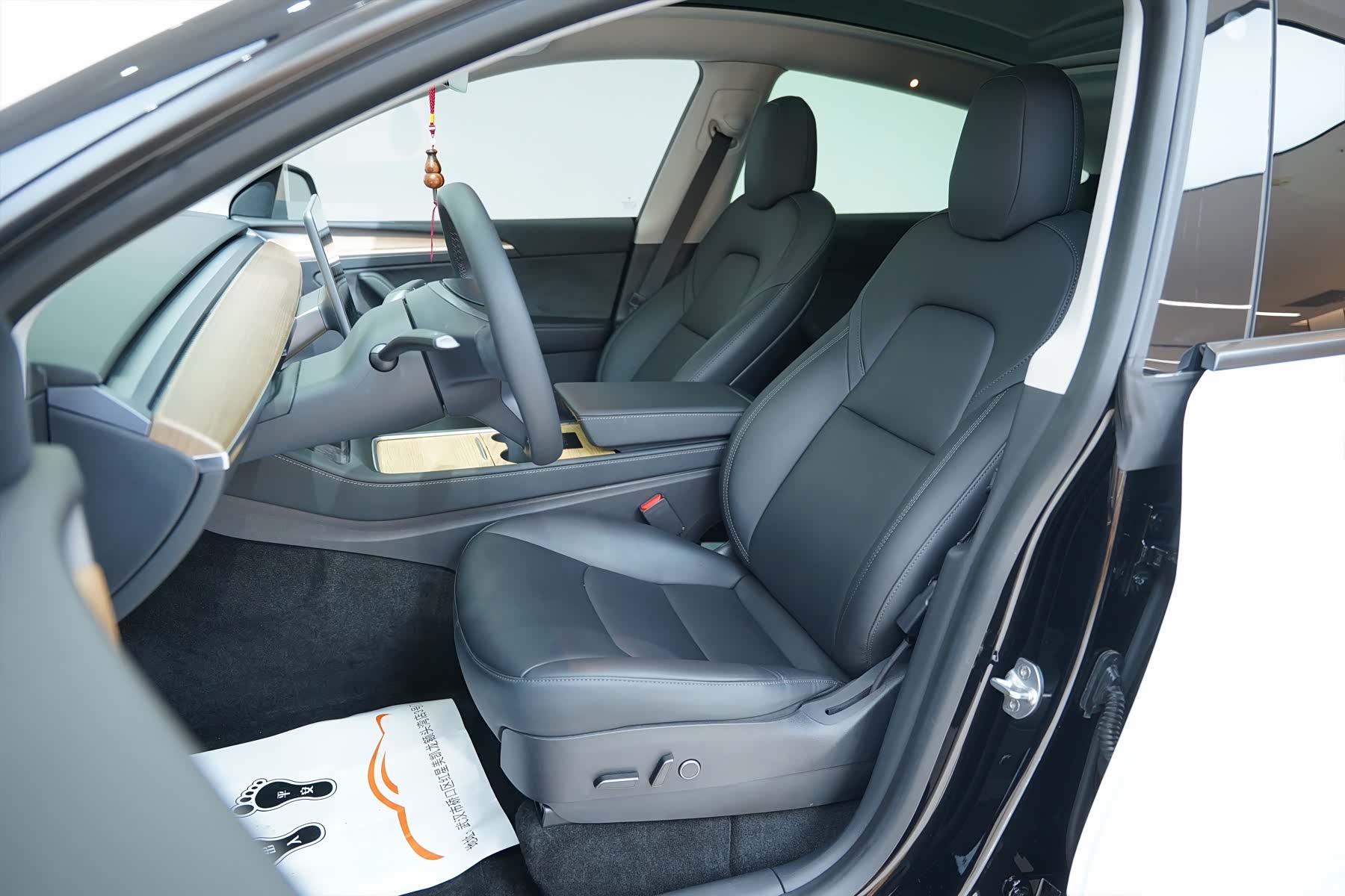 Tesla Model Y, 2021 16