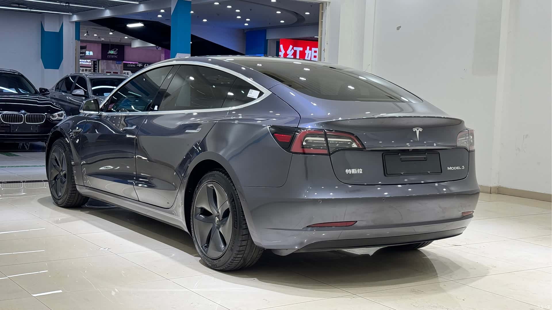 Tesla Model 3, 2020 6