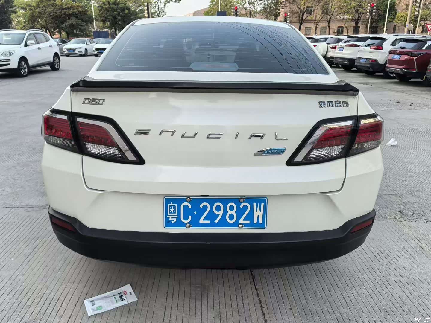 Nissan D60, 2017 все фото