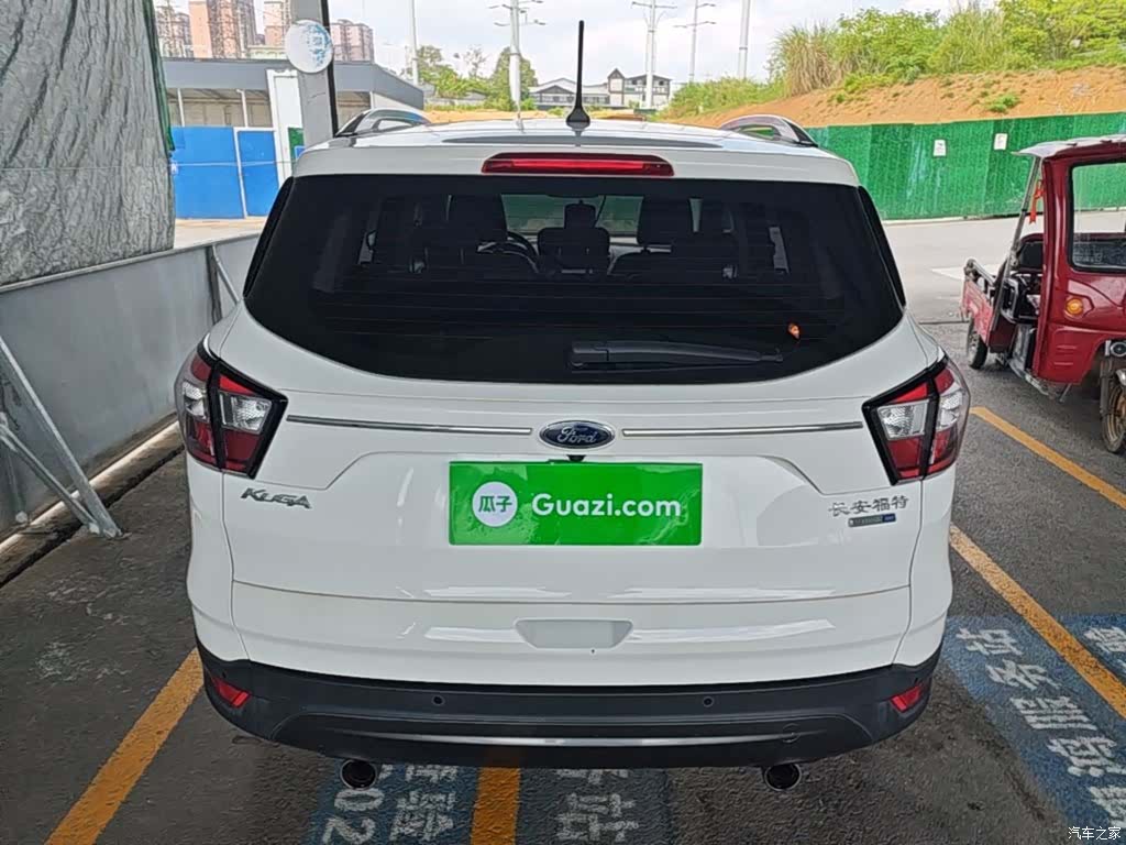 Ford Kuga, 2019 6