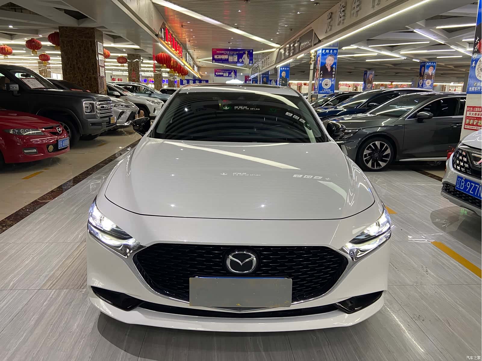 Mazda Mazda3, 2023 2