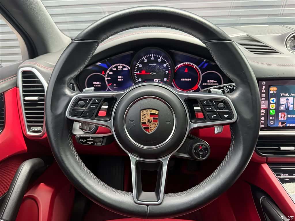 Porsche Cayenne, 2021 12