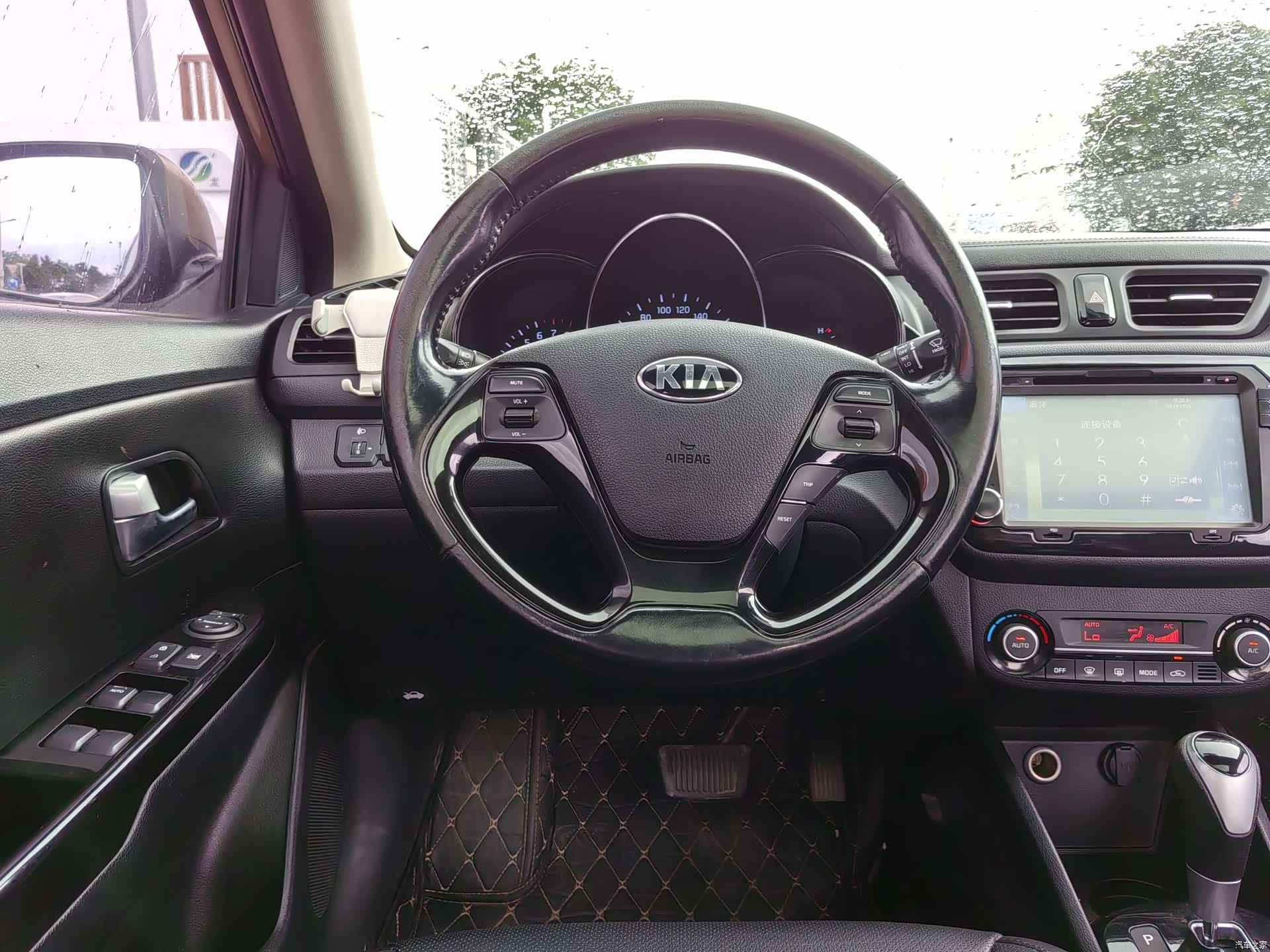 Kia K2, 2015 18