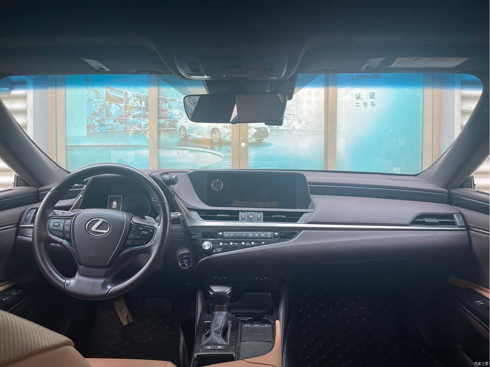 Lexus ES, 2021 23