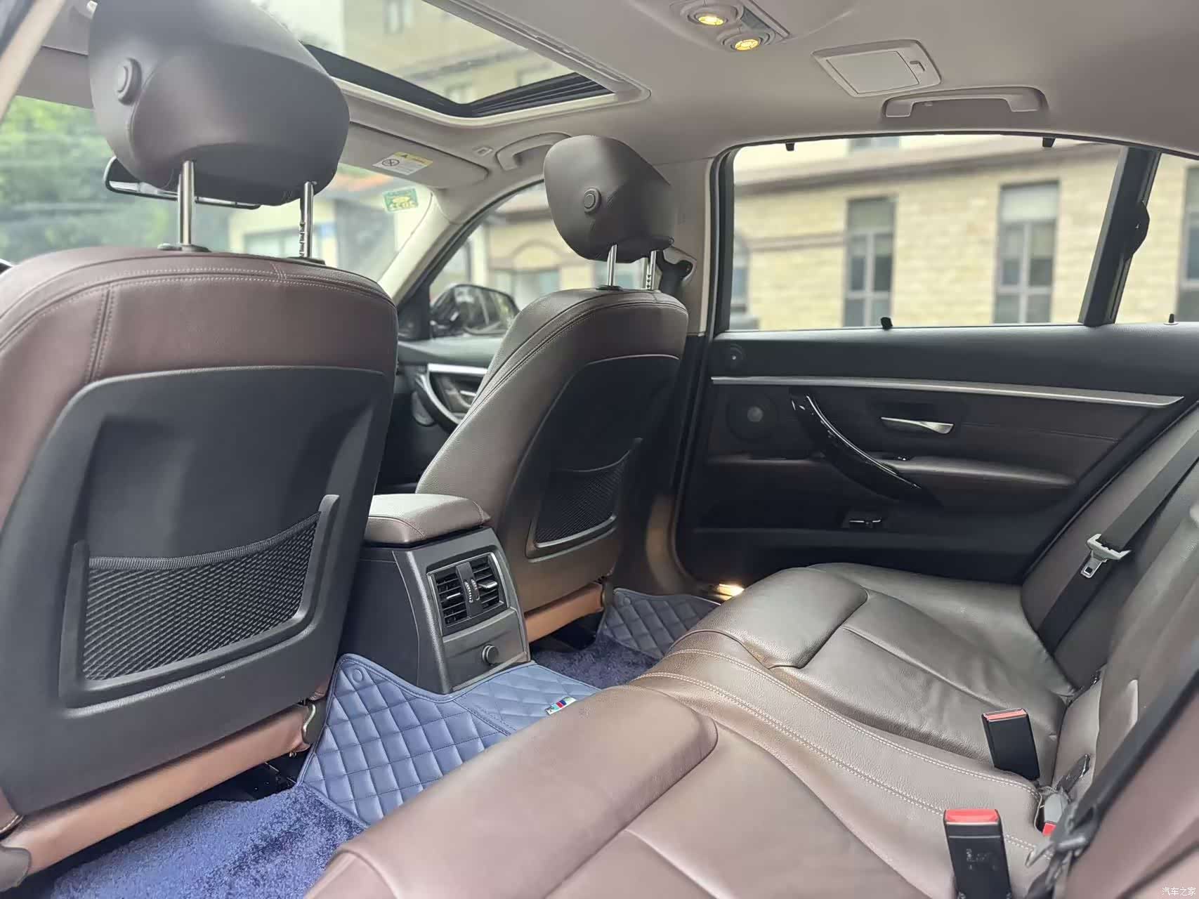 BMW 3 Series, 2018 все фото