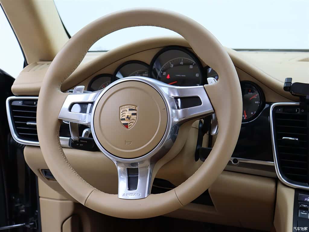 Porsche Panamera, 2015 16