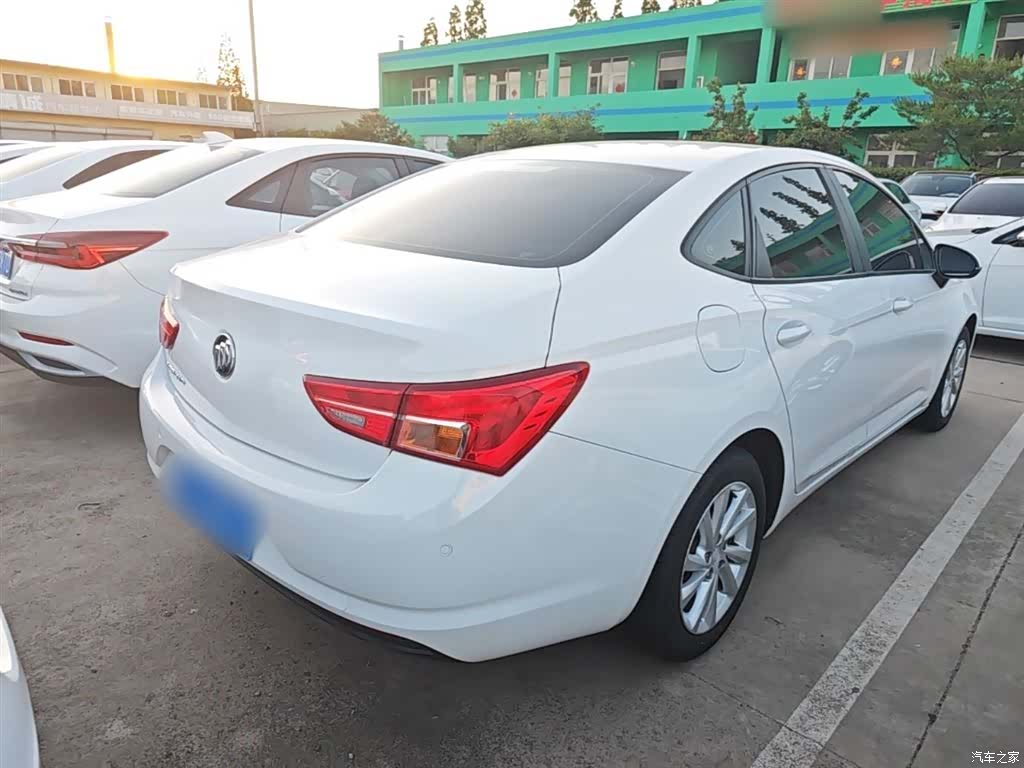 Buick Verano, 2017 7