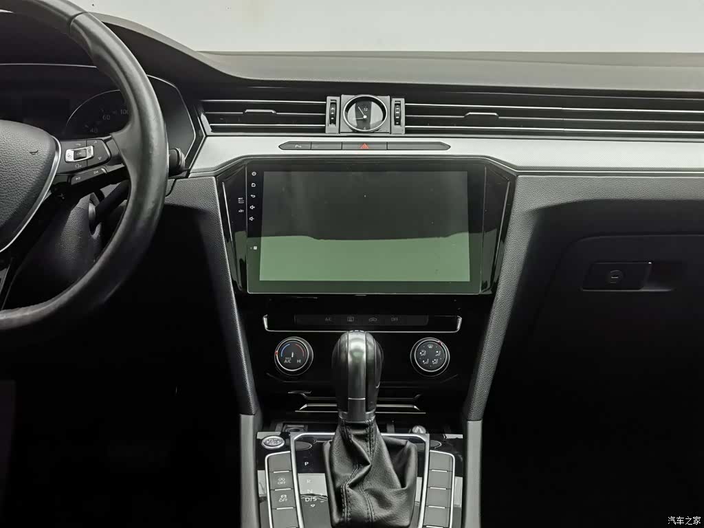 Volkswagen Magotan, 2016 12