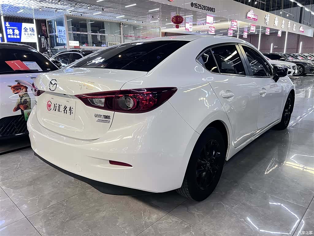 Mazda Mazda3, 2016 10
