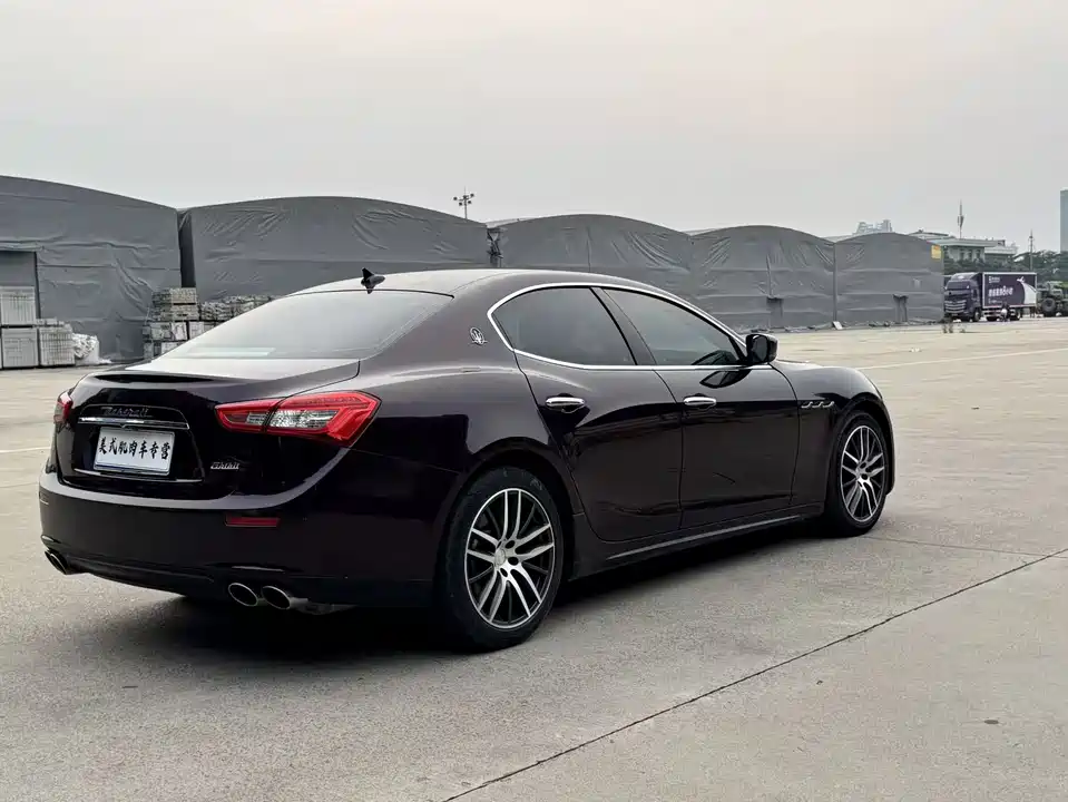 Maserati Ghibli
