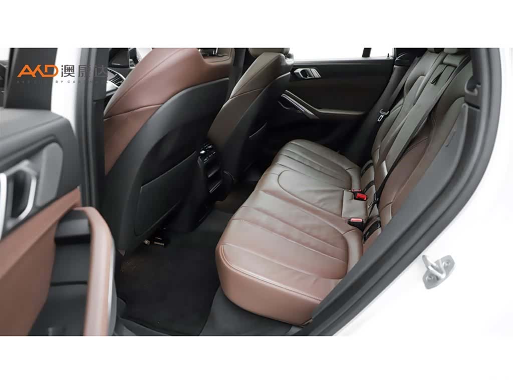 BMW X6, 2023 7