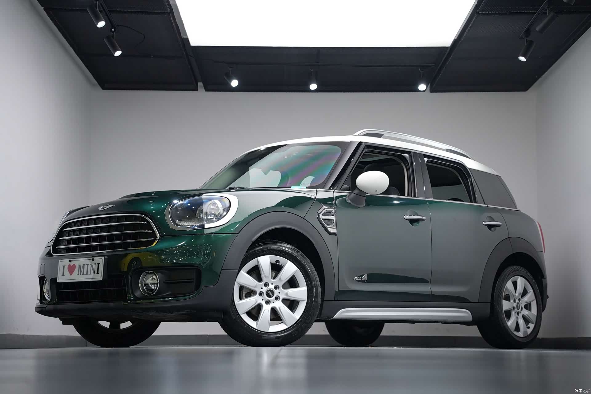 Mini Countryman, 2017 все фото