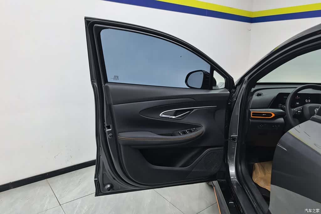 Changan UNI-T, 2023 7
