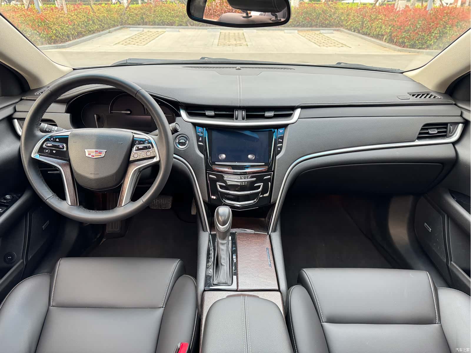 Cadillac XTS, 2019 все фото