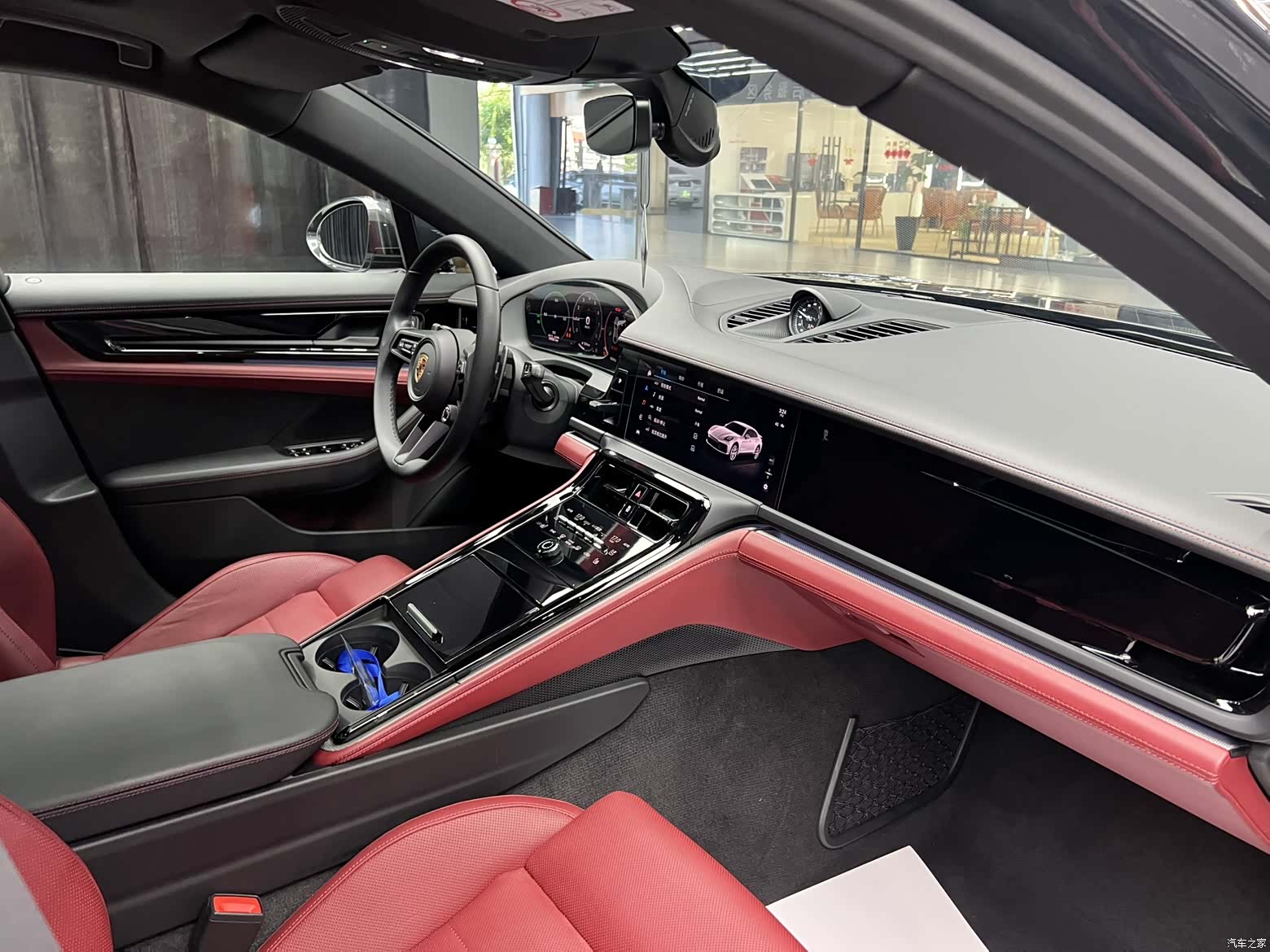 Porsche Panamera, 2024 27