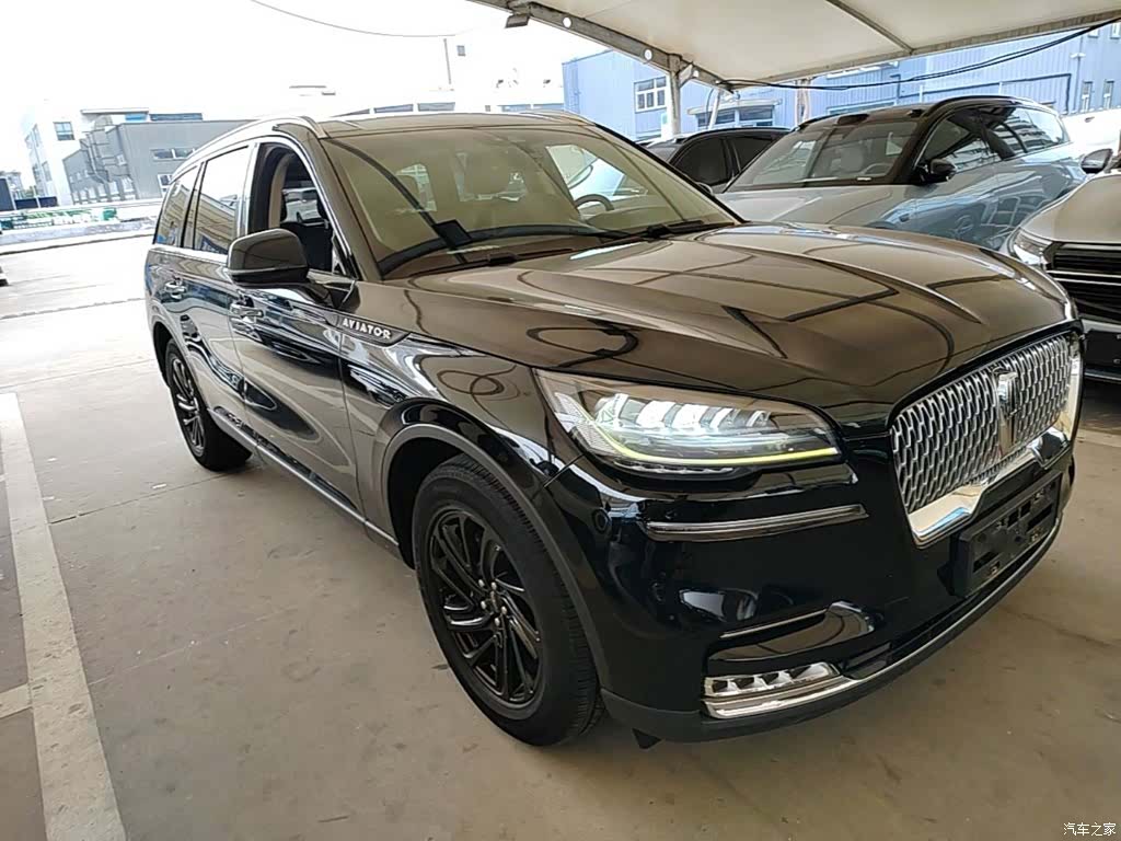 Lincoln Aviator, 2021 4