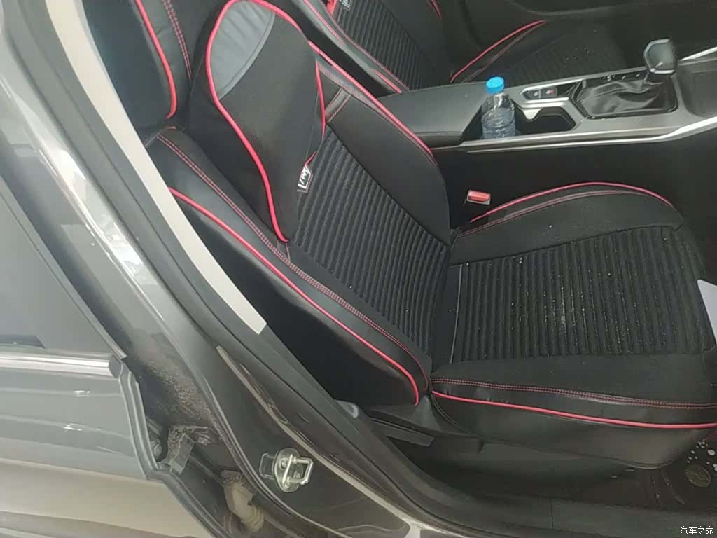 Geely Emgrand, 2023 25