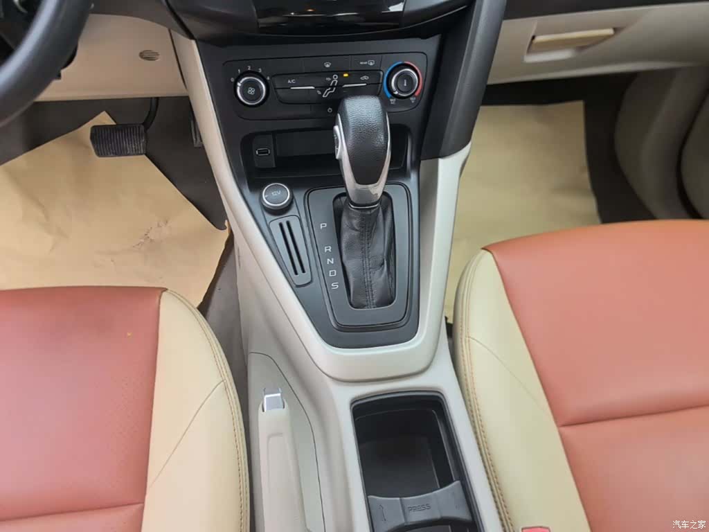 Ford Focus, 2018 14