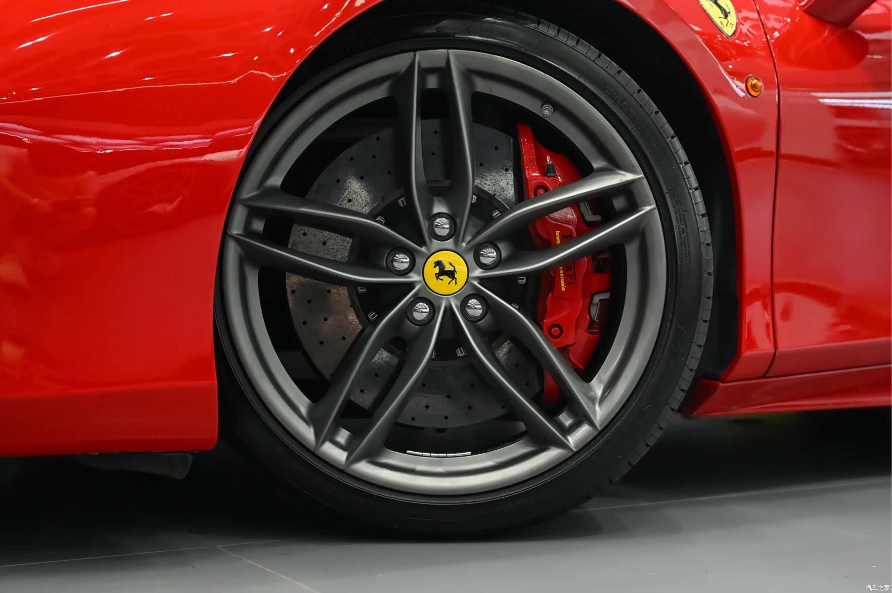 Ferrari 488, 2018 20