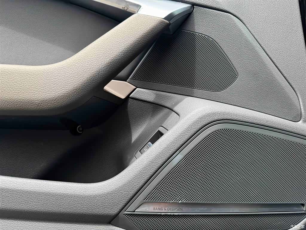 Audi A7L, 2023 7