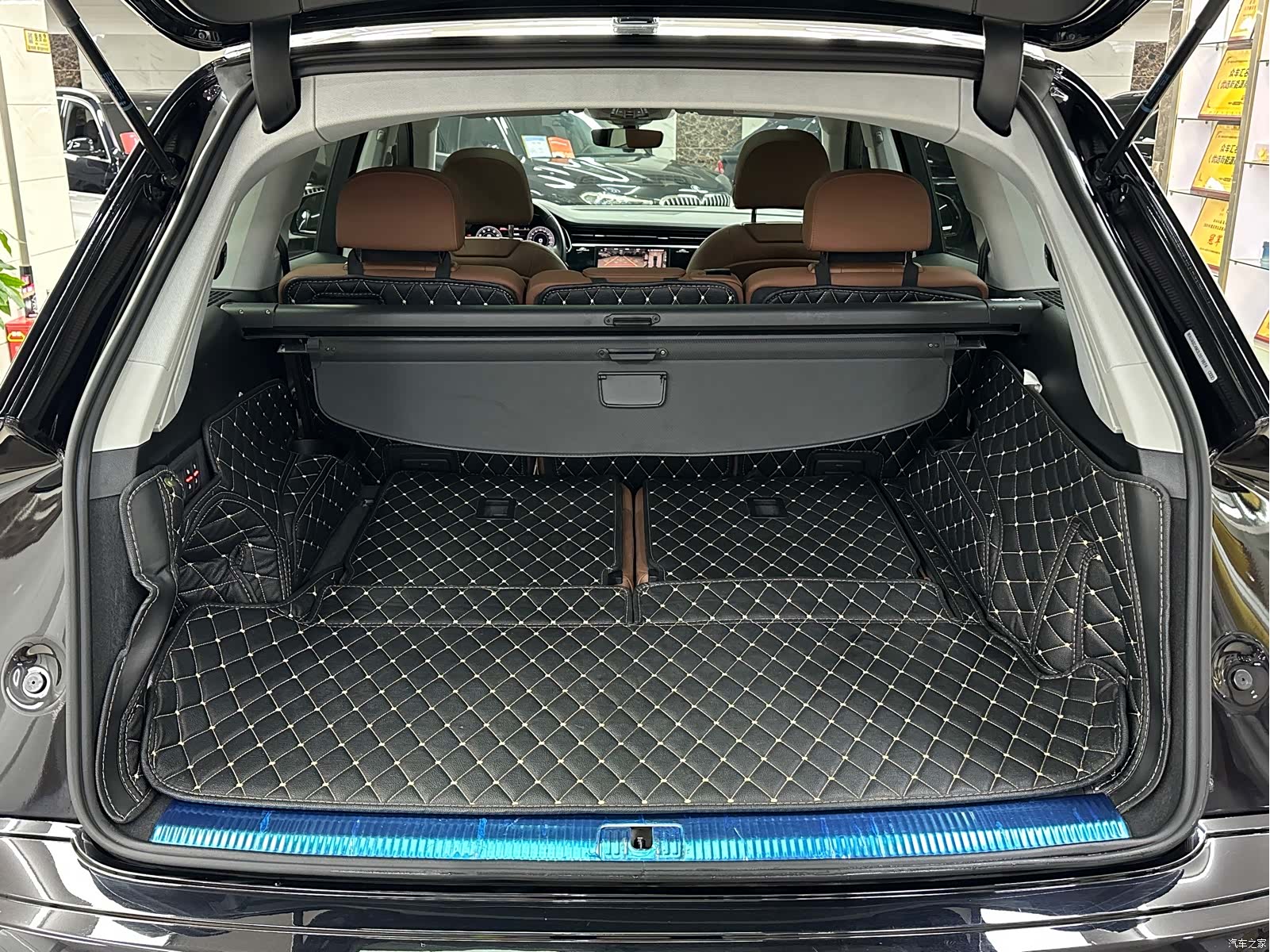 Audi Q7, 2020 8