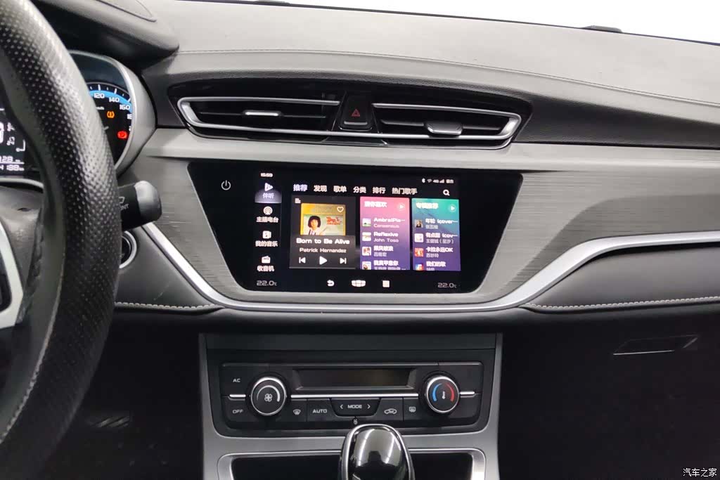 Geely Emgrand, 2021 13