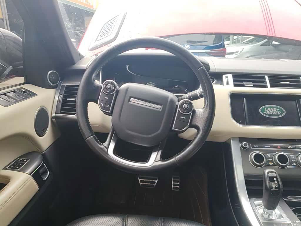 Land Rover Range Rover, 2015 11