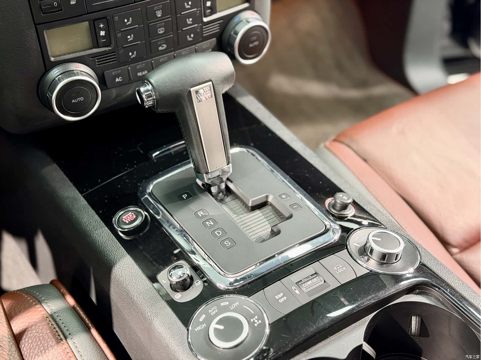 Volkswagen Touareg, 2008 11