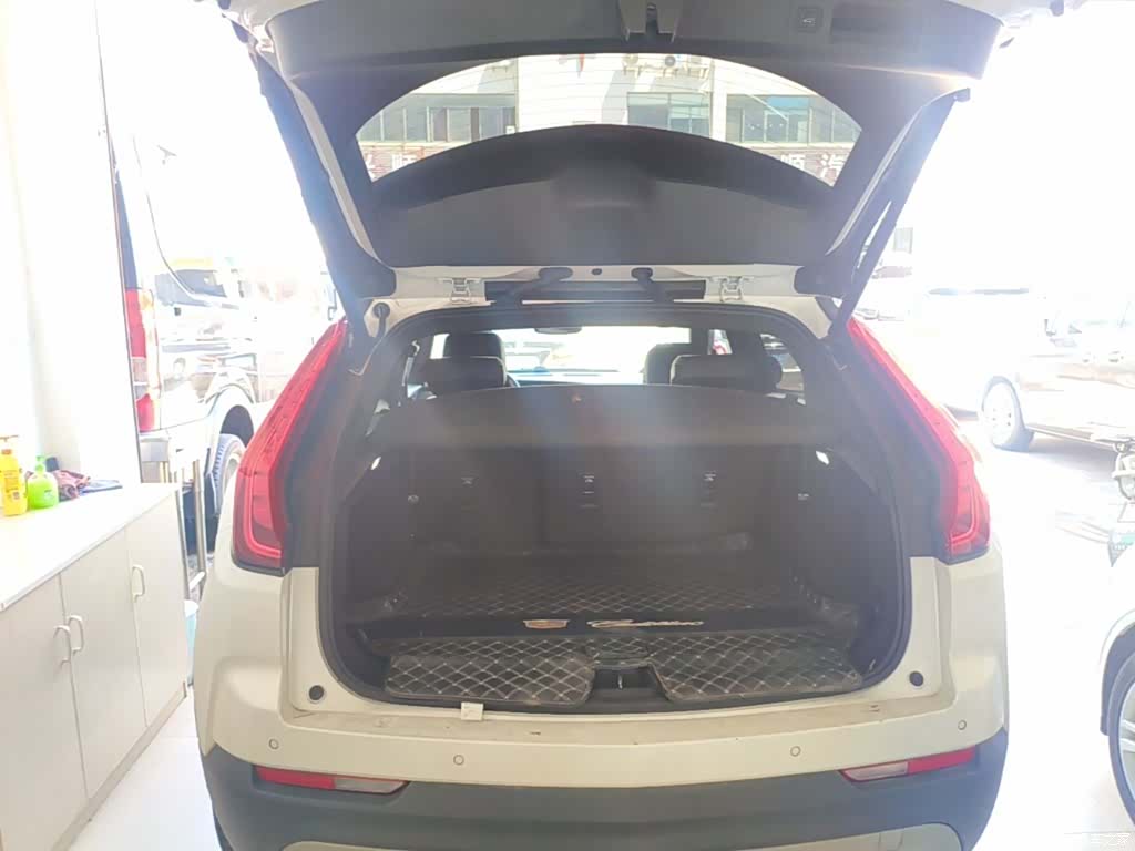 Cadillac XT4, 2020 19