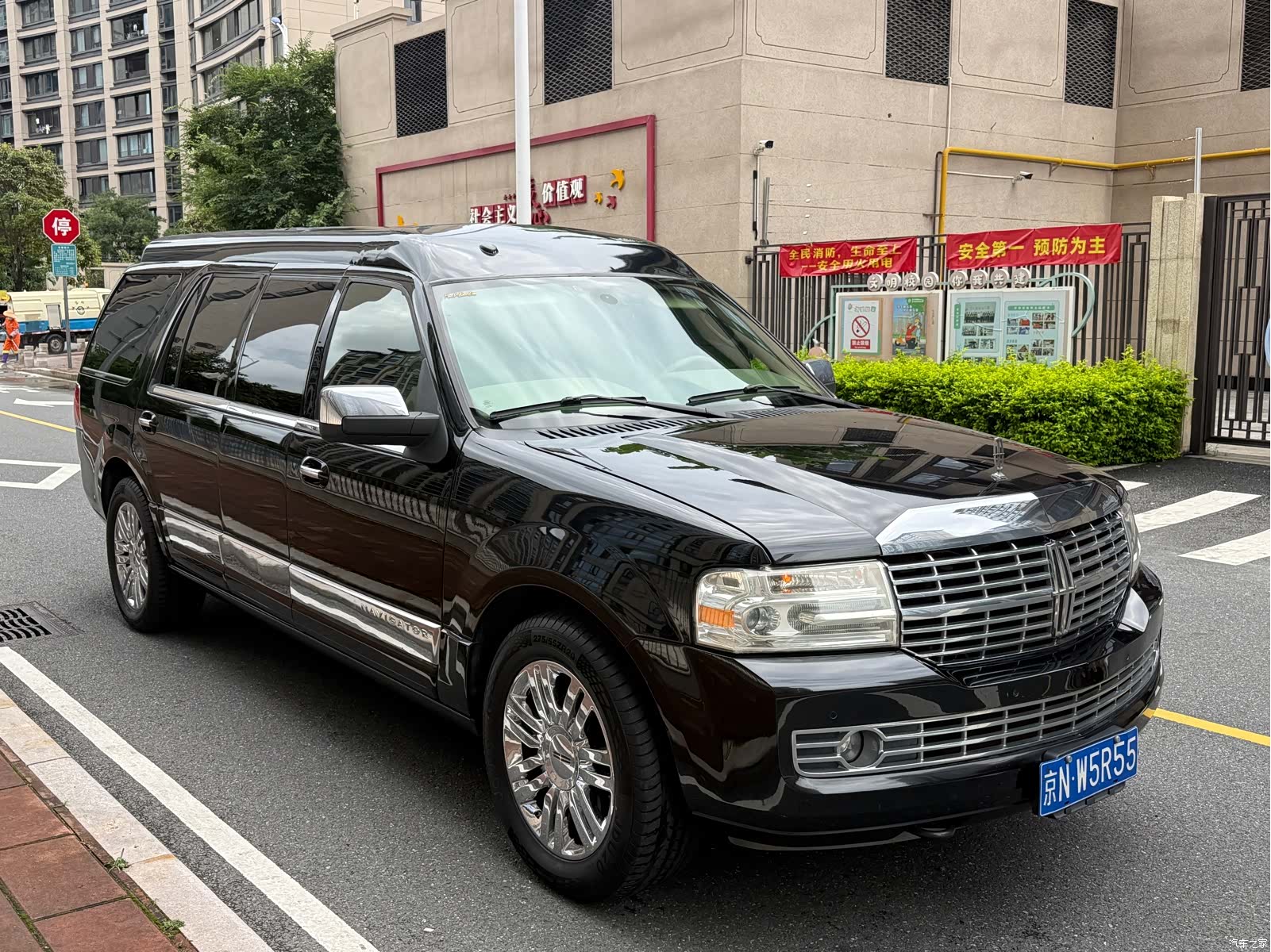 Lincoln Navigator, 2010 6